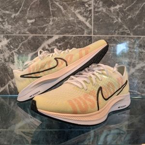 (SOLD) Nike Women's Pegasus Turbo 2 Rise Shoe